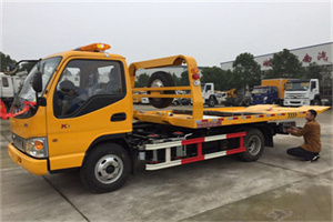 阜宁哪里有拖车服务