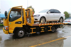 阜宁附近拖车救援24小时服务热线